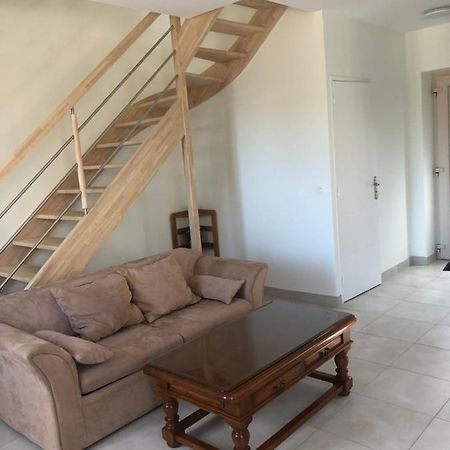 Residence Merlin Appartement Arthur Saint-Malon-sur-Mel 外观 照片
