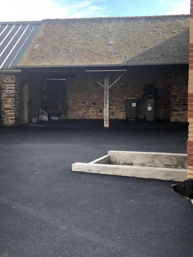 Residence Merlin Appartement Arthur Saint-Malon-sur-Mel 外观 照片